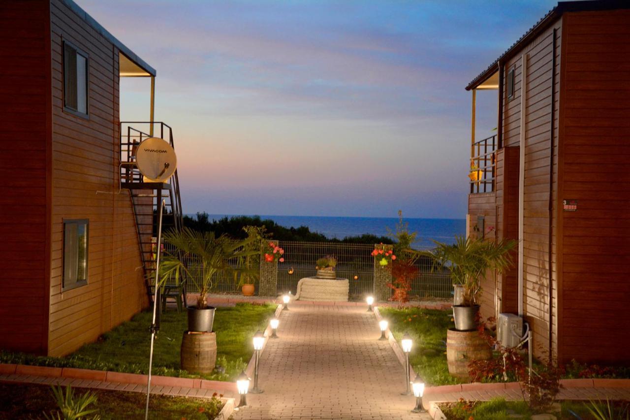 Къщички Поляните Hotel Sinemoretz Exterior photo